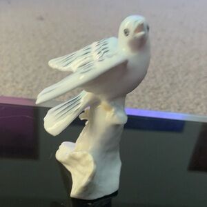Vintage Porcelain Blue Bird On Stump - "Blue Bird 1922" Printed On Bottom